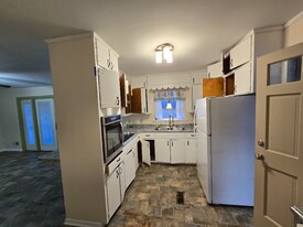 17110 AL-91 in Hanceville, AL - Building Photo