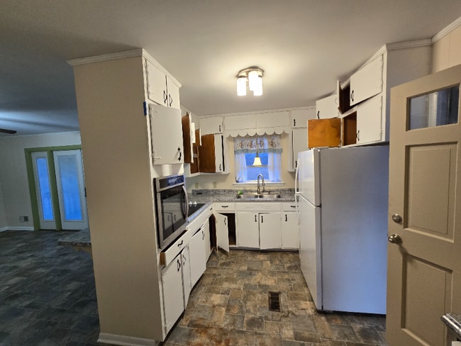 property at 17110 AL-91