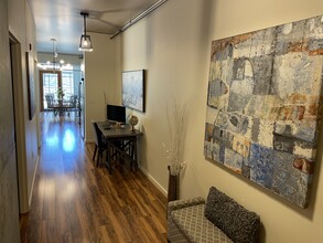 1818 L St, Unit #305 in Sacramento, CA - Building Photo - Building Photo