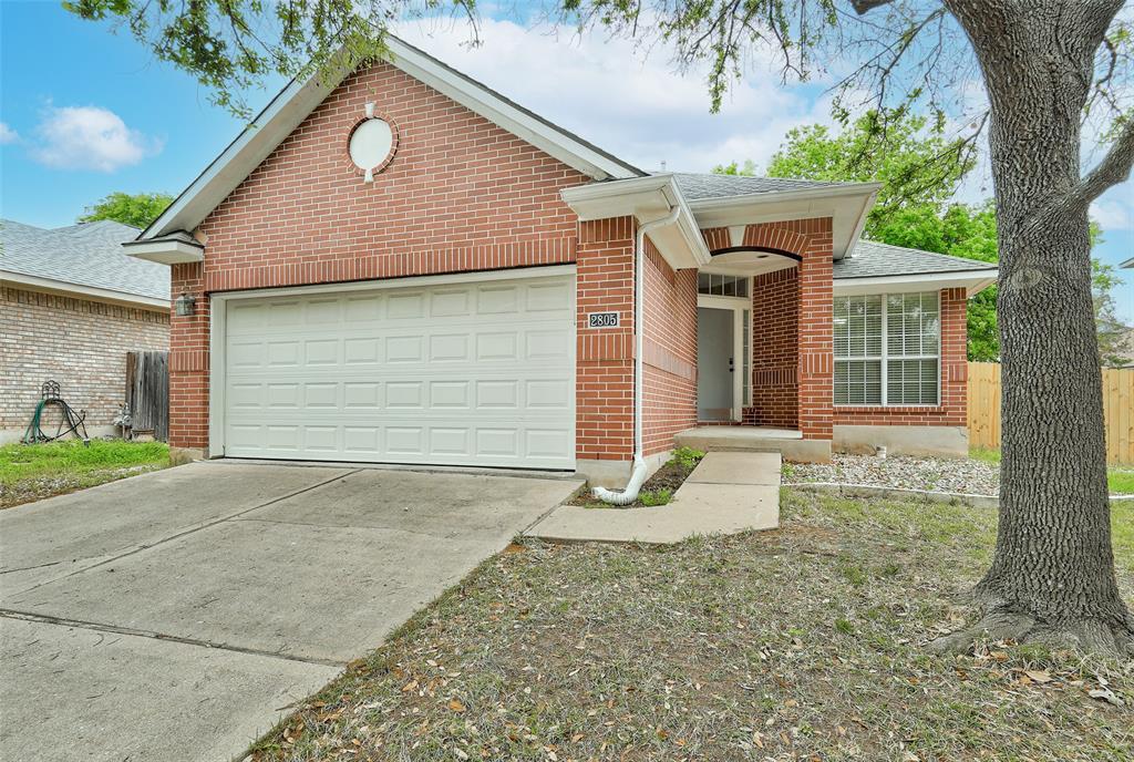 2805 Pioneer Way in Round Rock, TX - Building Photo