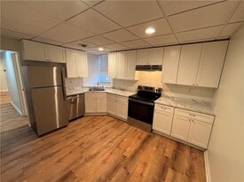 1138 Arlington Pkwy NE in Atlanta, GA - Building Photo