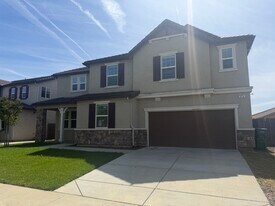 3714 Zeppelin Ln in Stockton, CA - Building Photo