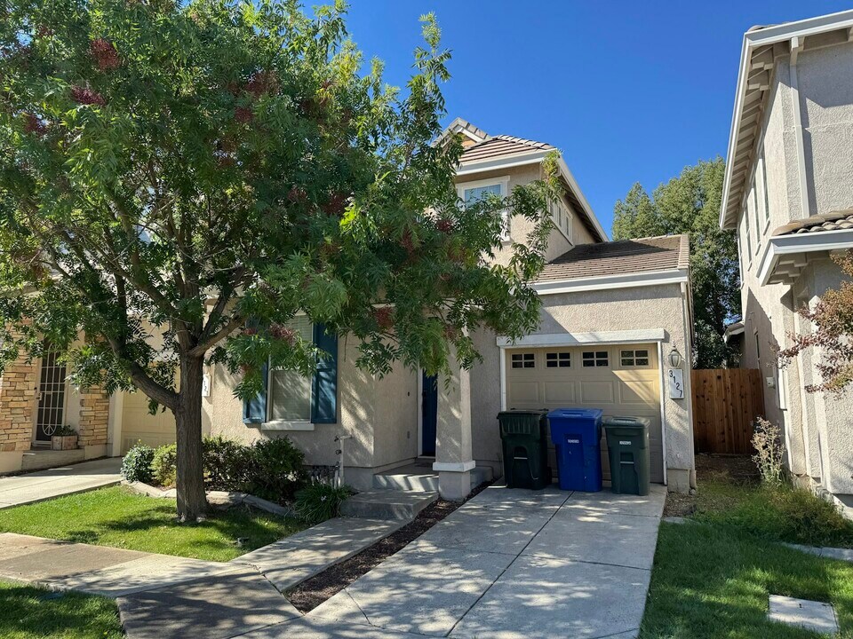 3127 Torland St in Sacramento, CA - Building Photo