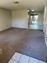 20045 Suncrest Dr in Brooksville, FL - Building Photo - Building Photo