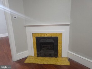 228 S 44th St in Philadelphia, PA - Building Photo - Building Photo