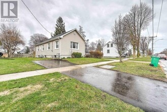 161 South St in Goderich, ON - Building Photo - Building Photo