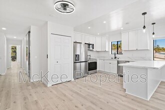 307 San Elijo St in San Diego, CA - Building Photo - Building Photo