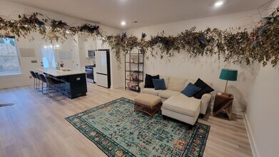 208 Tippin Trl in Travelers Rest, SC - Building Photo - Building Photo