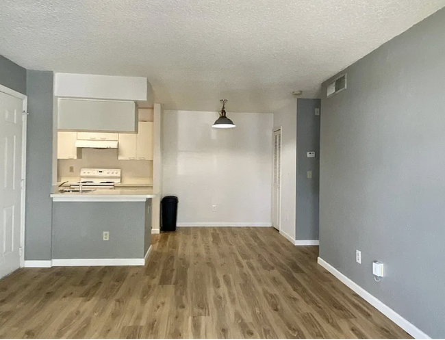2550 N Alafaya Trl, Unit 6208 in Orlando, FL - Building Photo - Building Photo