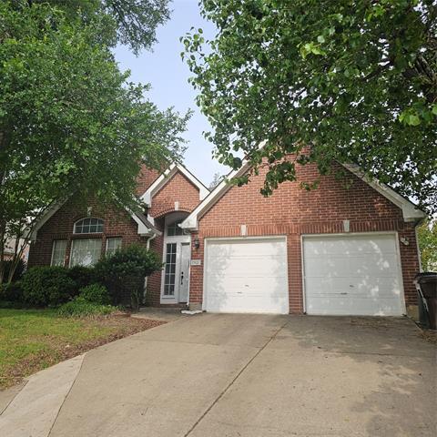 property at 2817 Oleander Dr