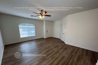 15844 W Ventura St in Surprise, AZ - Building Photo - Building Photo