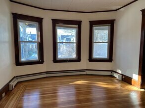 58 Bower St, Unit #1 in Medford, MA - Building Photo - Building Photo