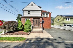 200 N 18th St in Kenilworth, NJ - Building Photo
