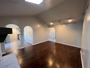 438 Azalea Ln in Duncanville, TX - Building Photo - Building Photo