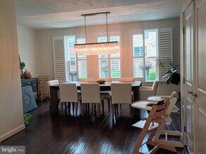 3113 Sundrops Ct in Fairfax, VA - Building Photo - Building Photo