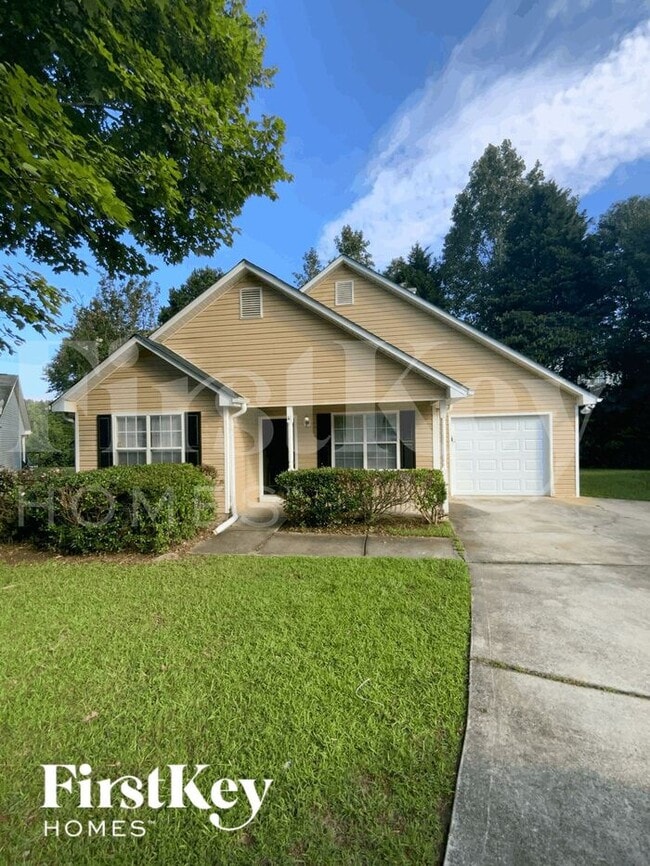 property at 916 Maple Leaf Ridge