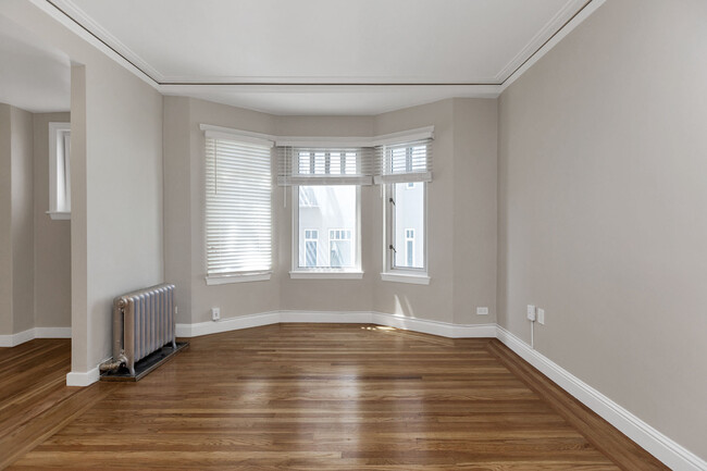 1320-1380 Lombard