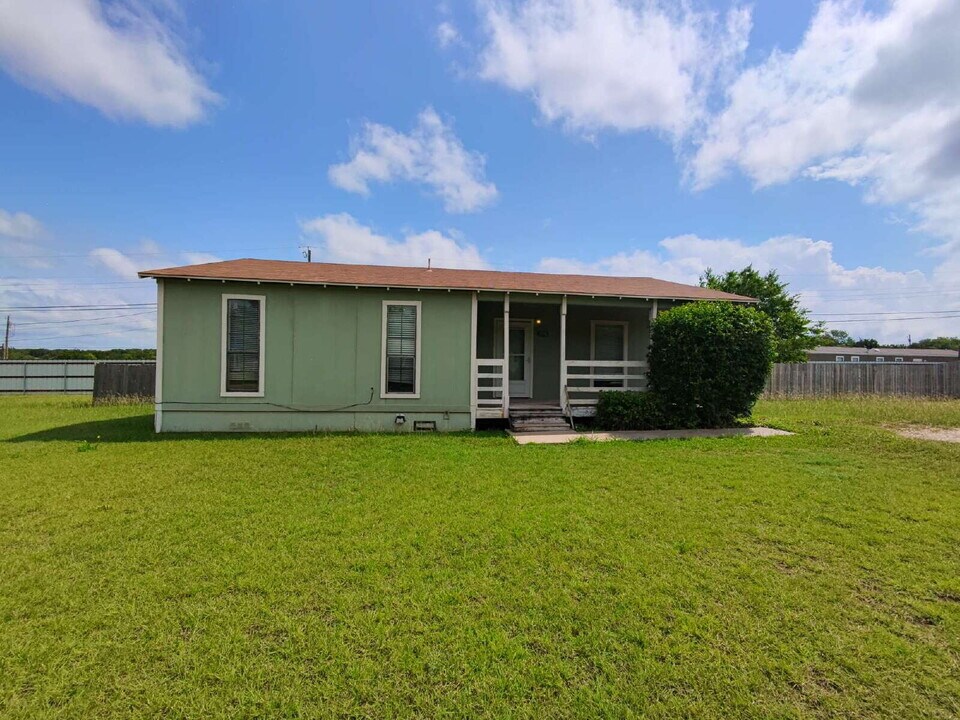 3076 Carroll Dr in Copperas Cove, TX - Building Photo