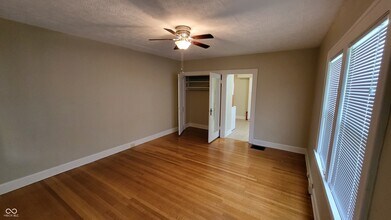 6210 N Washington Blvd in Indianapolis, IN - Building Photo - Building Photo