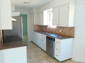 1822 Volga Dr in Corpus Christi, TX - Building Photo - Building Photo