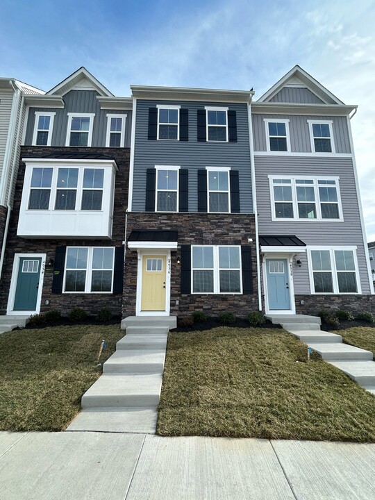 4541 Briarhaven Dr in Fredericksburg, VA - Building Photo