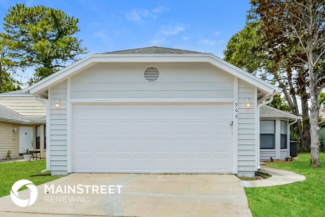 property at 969 Belleflower Dr