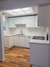 BEAUTIFUL REMODELED 1 AND 2 BEDROOM UNITS ... in Los Angeles, CA - Building Photo - Building Photo