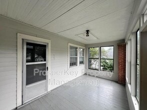 927 Neill Dr in Columbus, GA - Foto de edificio - Building Photo