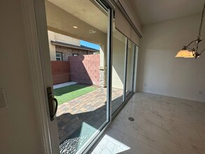 10373 Addie de Mar Ln in Las Vegas, NV - Building Photo - Building Photo