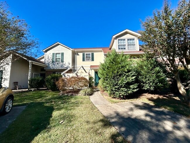 6817 El Greco Ct in Charlotte, NC - Building Photo - Building Photo