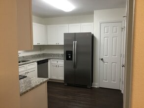 4817 Bridgton Pl Dr in Winston-Salem, NC - Building Photo - Building Photo