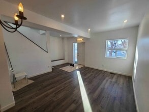 375 Arlington St in Winnipeg, MB - Building Photo - Building Photo