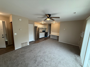 6652-6666-6666 Rita Dr in Enon, OH - Building Photo - Building Photo