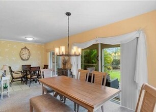 2145 Tama Cir in Naples, FL - Building Photo - Building Photo