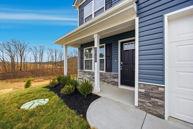 7740 Belhaven Ln in Knoxville, TN - Foto de edificio - Building Photo