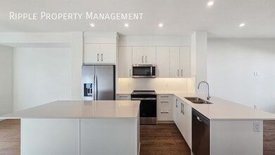 1862 Cornerstone Blvd NE in Calgary, AB - Building Photo - Building Photo
