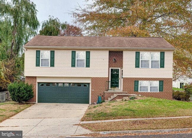 property at 9701 Grandhaven Ave