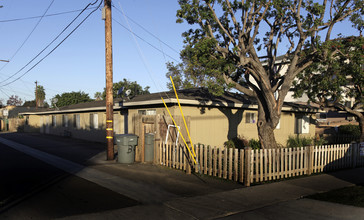 6375 Indiana Ave in Buena Park, CA - Foto de edificio - Building Photo