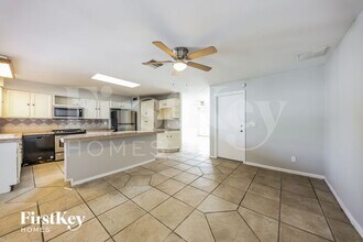 17834 N 33rd Dr in Phoenix, AZ - Building Photo - Building Photo