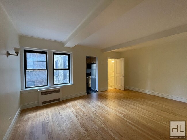 PERFECT Christopher Street Studio - AVAILA in New York, NY - Building Photo - Building Photo