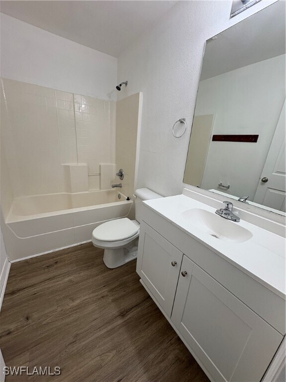 1207 SW 18th Ave in Cape Coral, FL - Building Photo - Building Photo