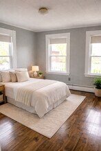 184 Ocean Ave W, Unit 1 in Salem, MA - Foto de edificio - Building Photo