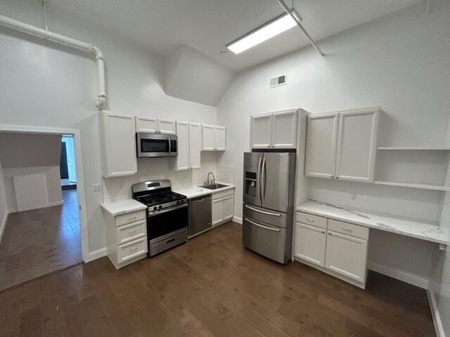 85 Columbia Square-Unit -A in San Francisco, CA - Building Photo - Building Photo