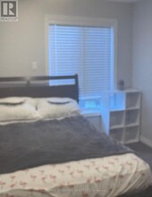 864 Thistleridge Crescent in London, ON - Building Photo - Building Photo