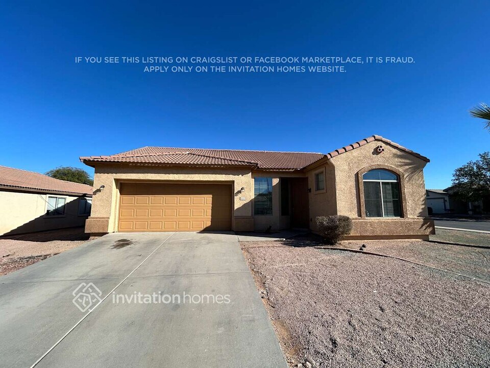 6537 S 15th Dr in Phoenix, AZ - Building Photo