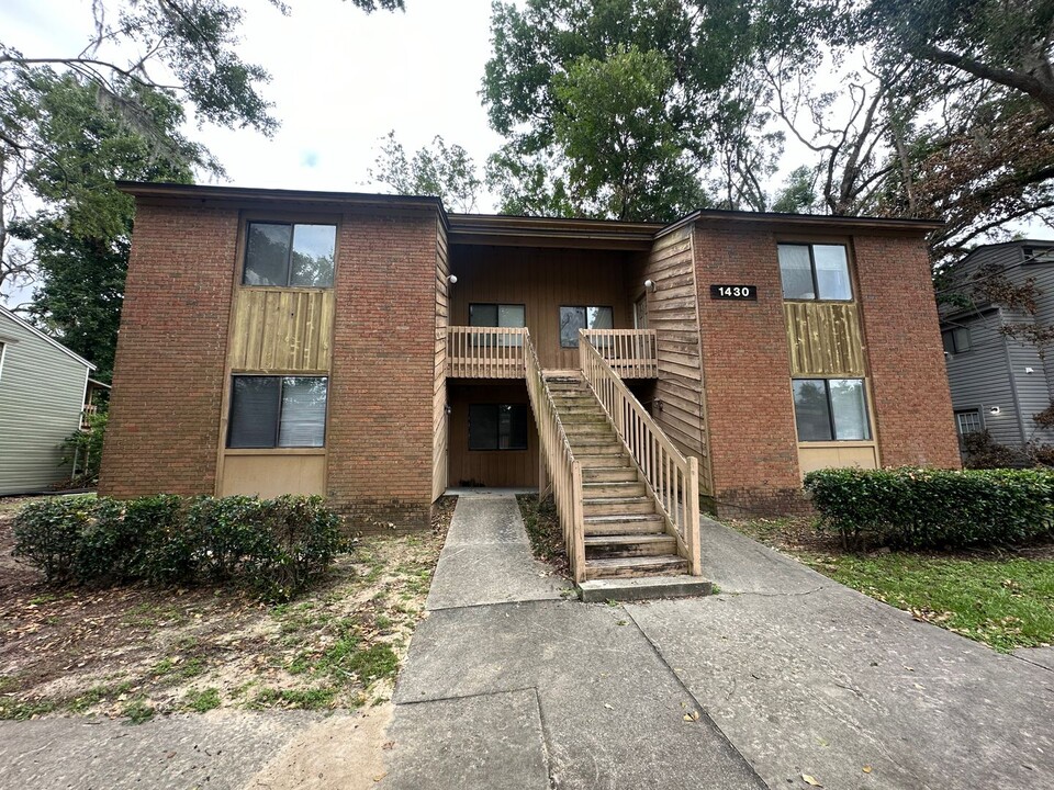 1430 Willow Bend Way-Unit -A in Tallahassee, FL - Building Photo