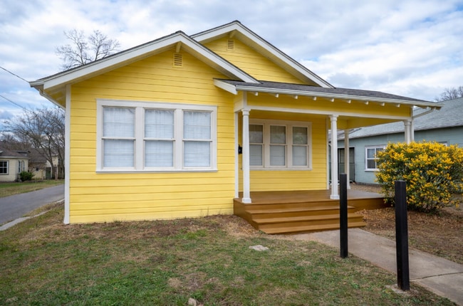 property at 1101 Gibbs St