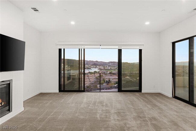 property at 350 Solitude Peak Ln