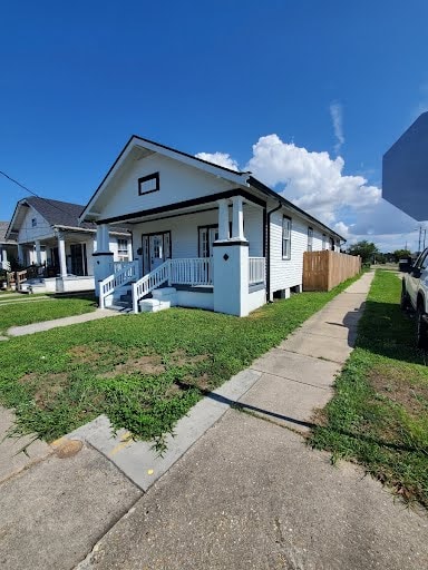 property at 2903 Hollygrove St