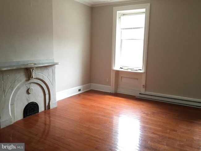 1945 Poplar St in Philadelphia, PA - Building Photo - Building Photo